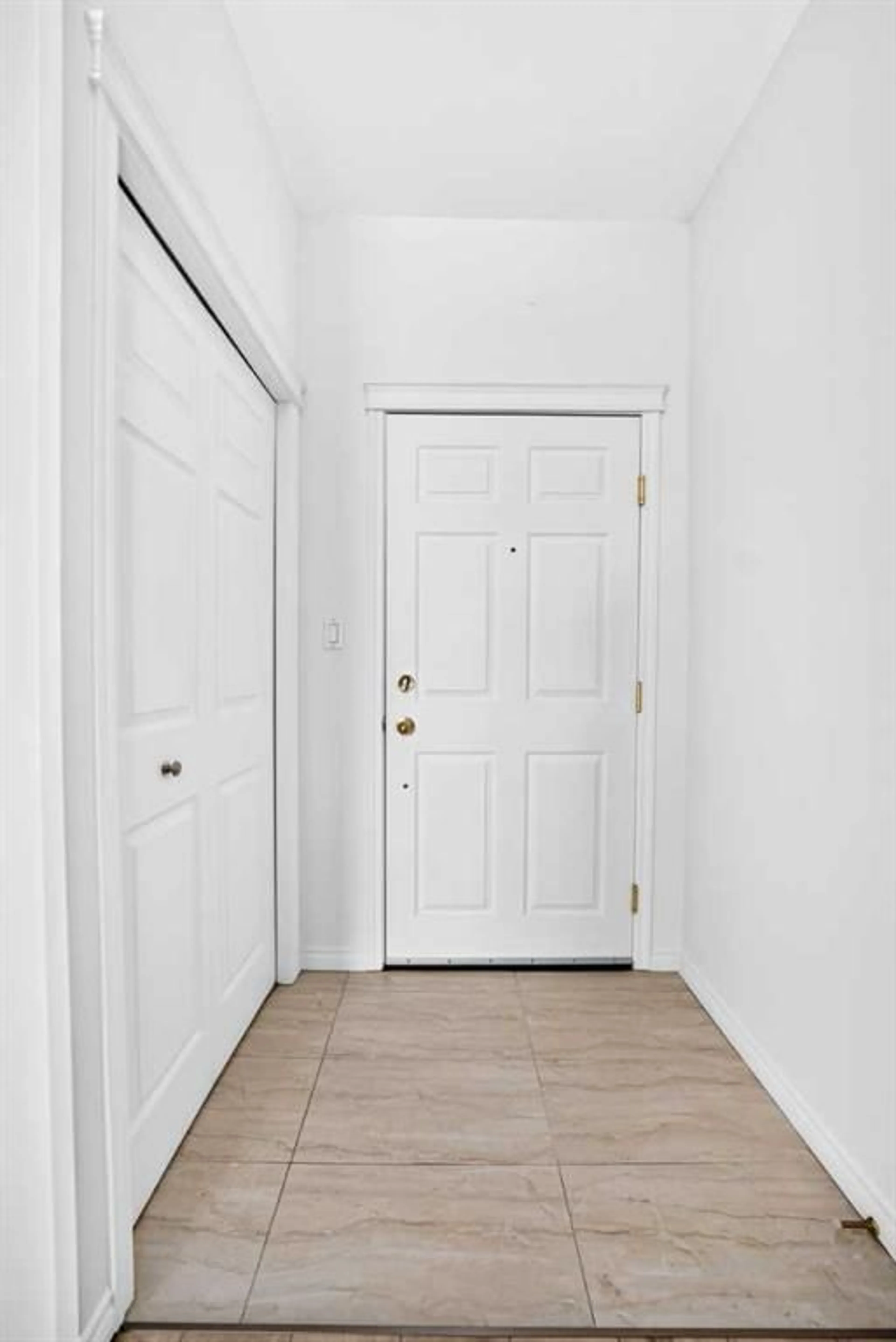 pillar/IMG-A2342657_3.jpg
