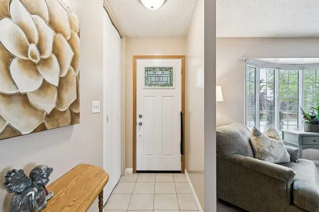 4919 Marlborough Dr, Calgary 3