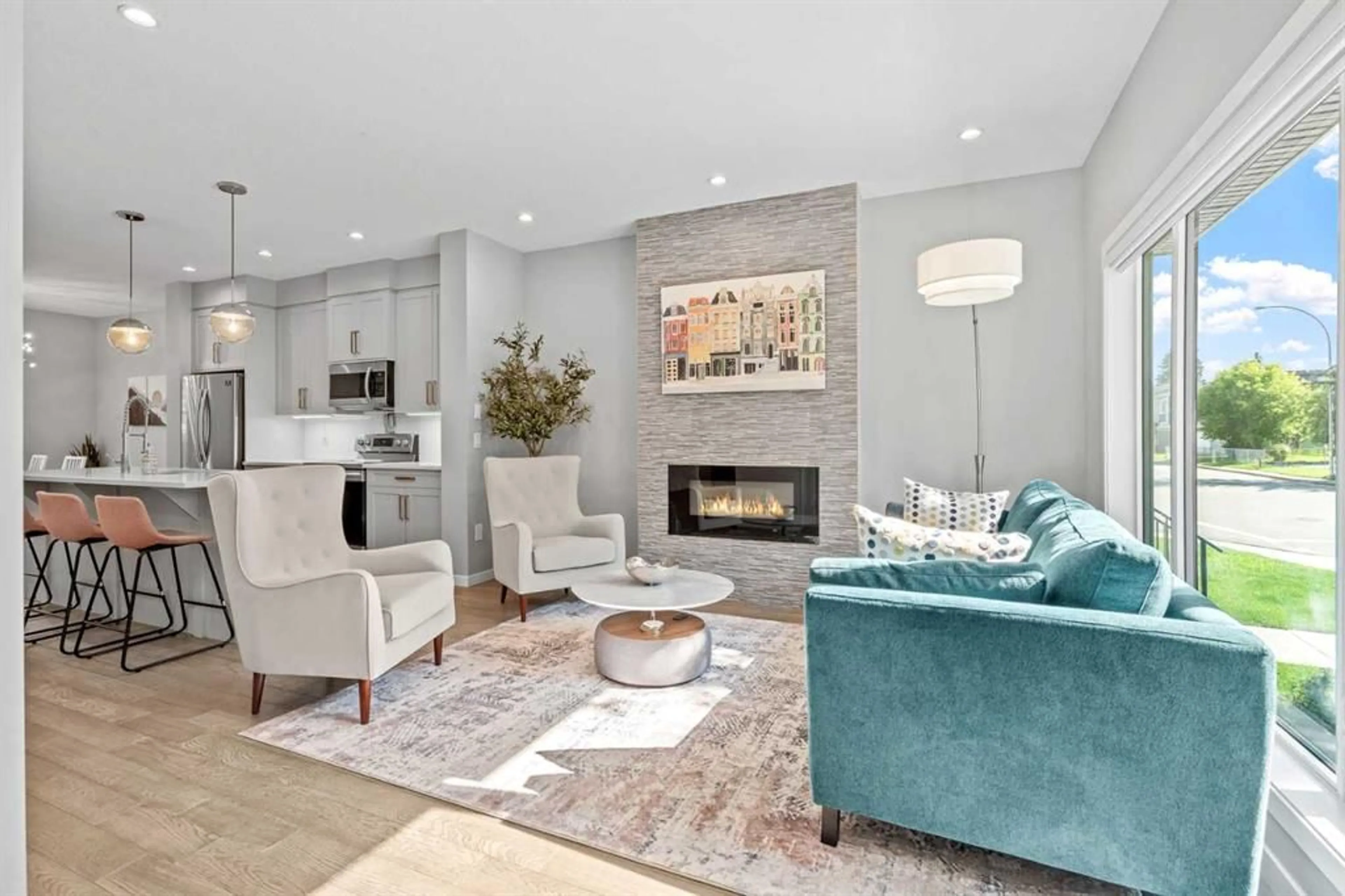 pillar/IMG-A2342685_4.jpg