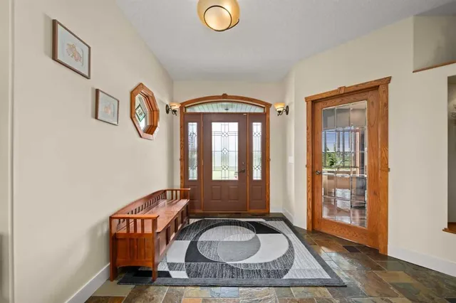 100 Ravencrest Dr, Rural Foothills County 4