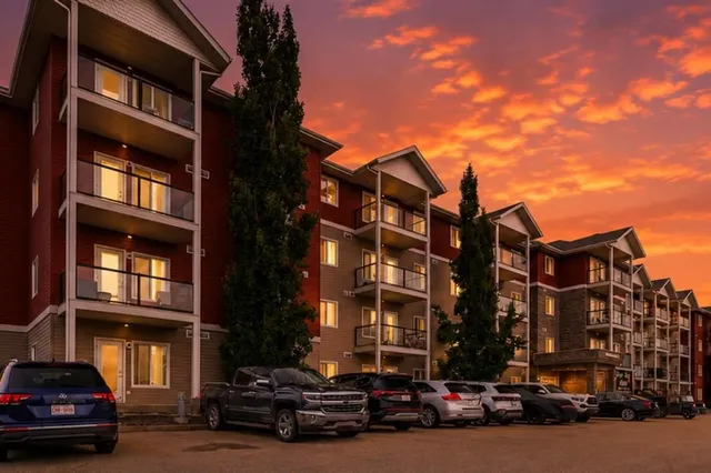 9810 96 St #102, Grande Prairie 2