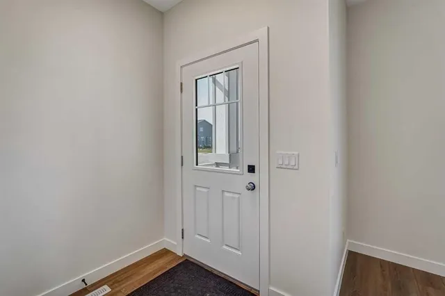 261 Bridgeport Gate, Chestermere 3