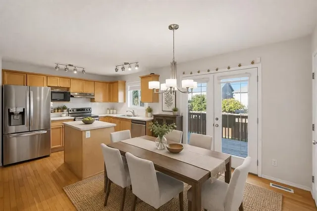 126 Copperfield Manor, Calgary 5