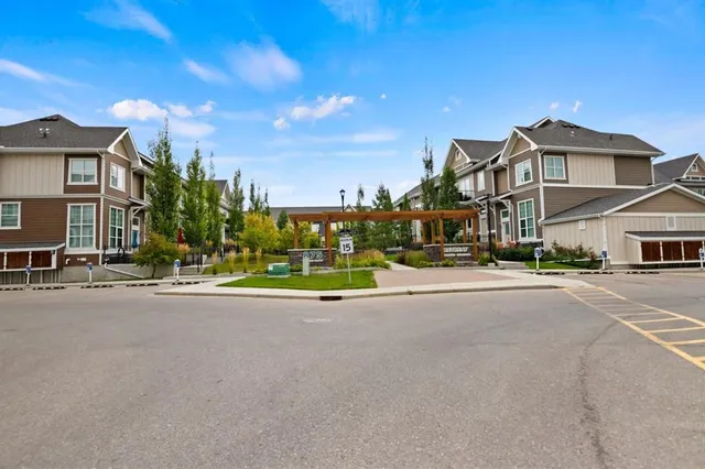 871 Cranston Ave, Calgary 5