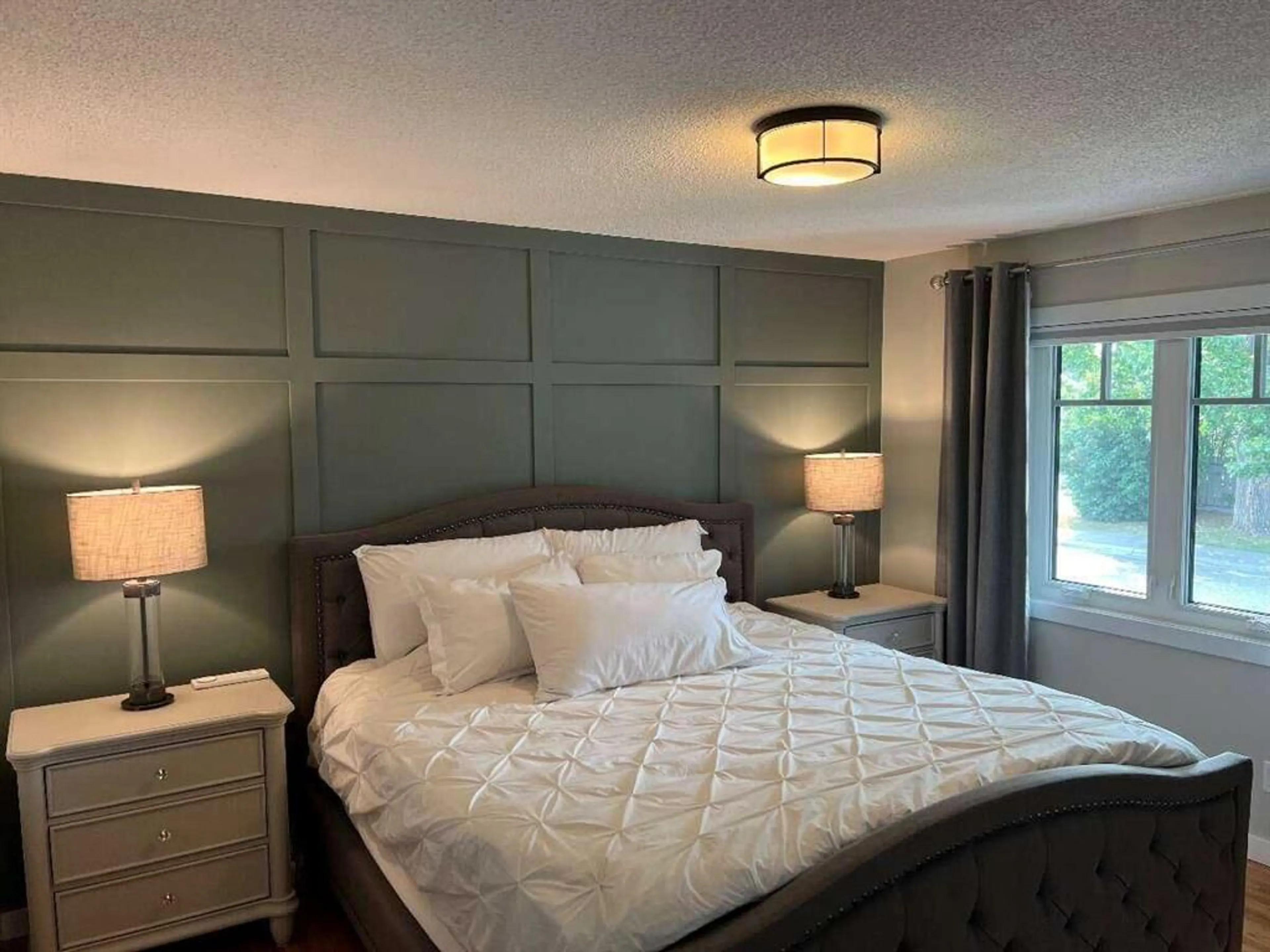 pillar/IMG-A2342976_2.jpg