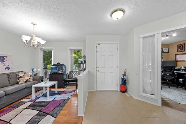 188 Tuscany Valley Dr, Calgary 5