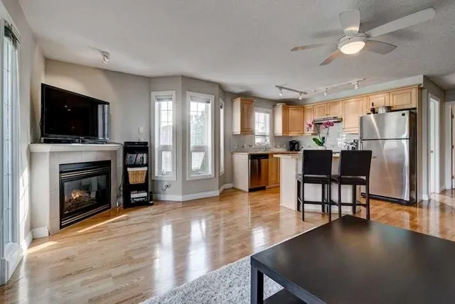 630 10 St #306, Calgary 5
