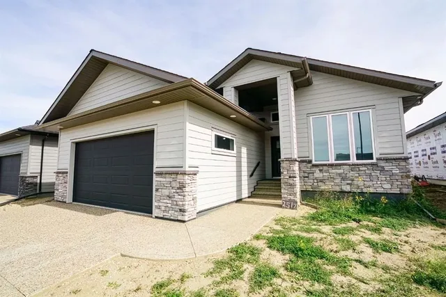 2517 65 St, Camrose 2