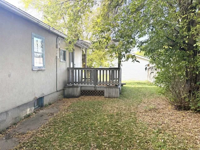 4906 49 Ave, Forestburg 3