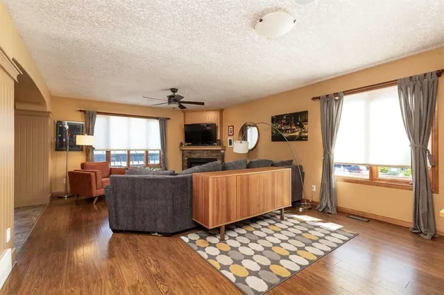 151 Riverdale Terr, Lethbridge 5