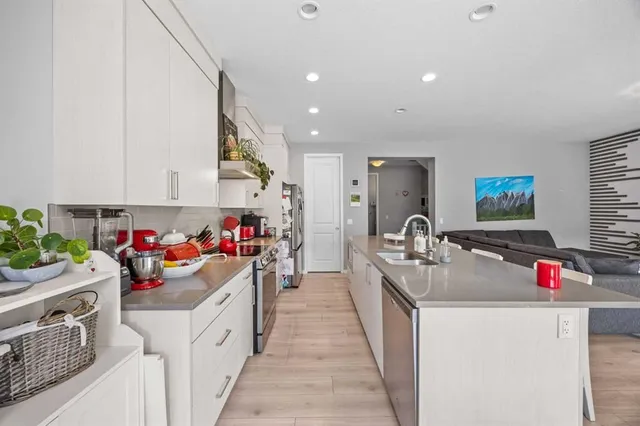 38 Seton Manor, Calgary 3