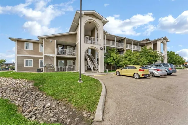 337 Southlands Pointe, Medicine Hat 2