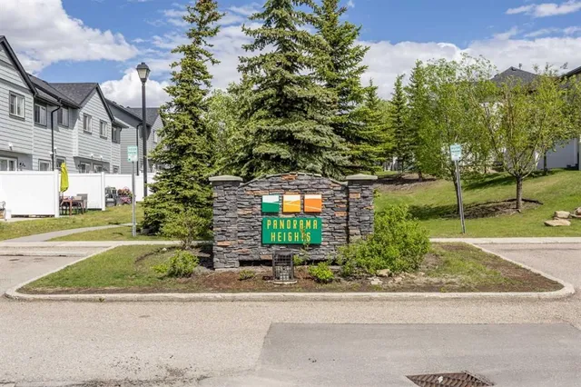 27 Panatella Villas, Calgary 2
