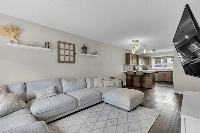 2461 Baysprings Link #305, Airdrie