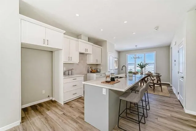 354 Ellen Pk, Crossfield 3