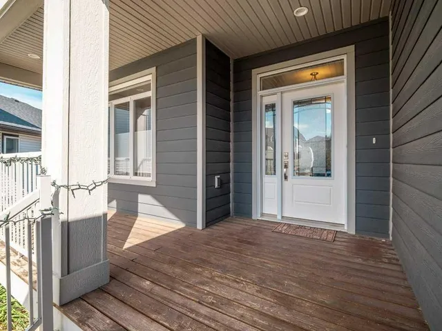 41 Laurel Place, Coalhurst 3
