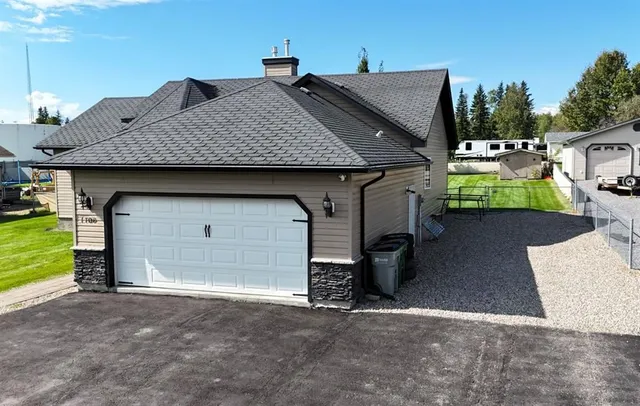 1706 62 Street, Edson 3