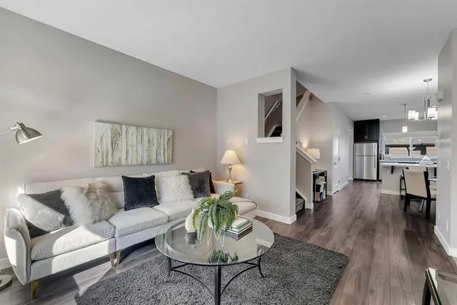 328 Midtown Gate, Airdrie 5