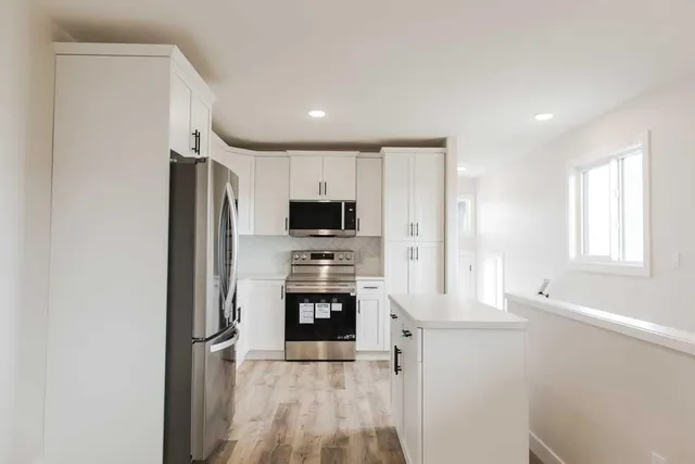 9525 114 Ave, Clairmont 2