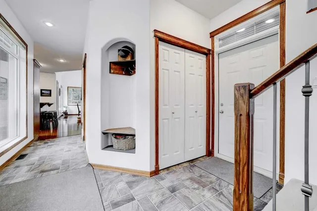 1830 York Creek Close, Blairmore 5