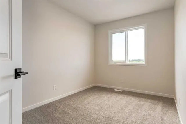 119 Thomas St, Crossfield 5