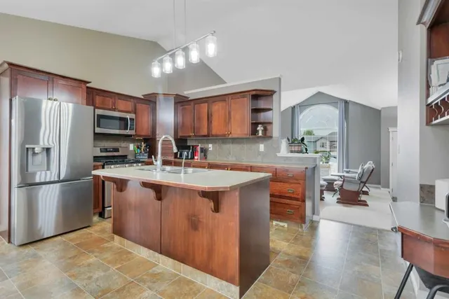 8 Hansen Close, Sylvan Lake 5