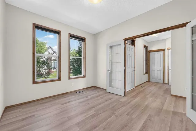 249 Elgin Manor, Calgary 4