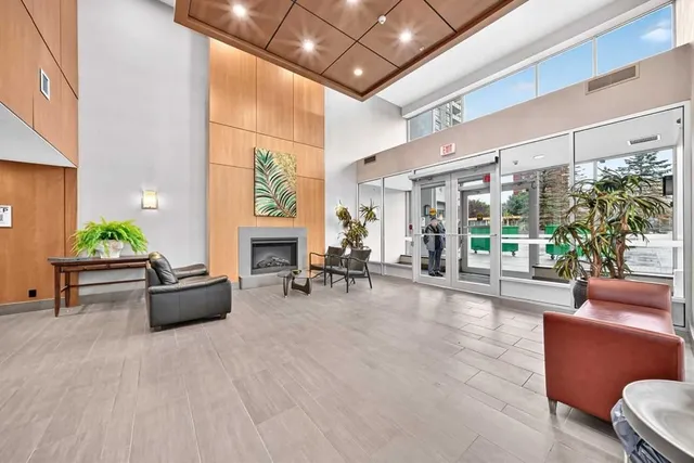 77 Spruce Pl #1207, Calgary 3