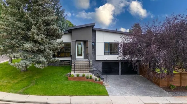 4912 Carney Rd, Calgary 2