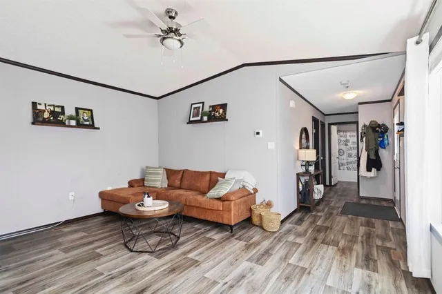 161 Card Cres, Fort McMurray 5