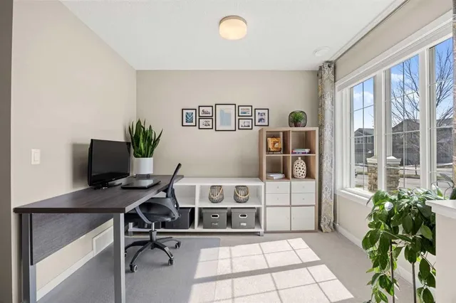 496 Nolan Hill Blvd, Calgary 3