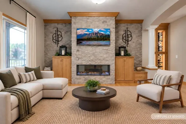 135 Hawkmere View, Chestermere 4