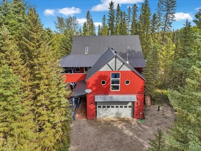 224 7 St, Sundre 2
