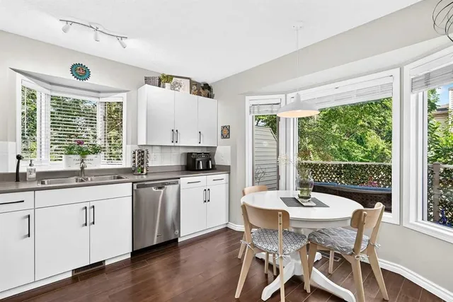 114 Patina Pk, Calgary 4