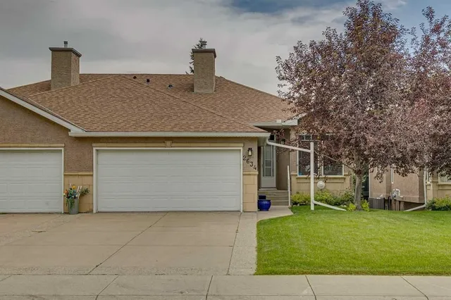 2634 Signal Hill Hts, Calgary 5