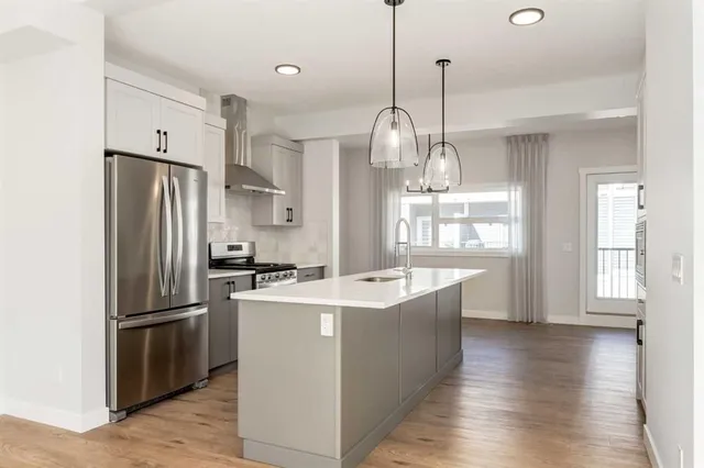 121 Walden Lane, Calgary 4