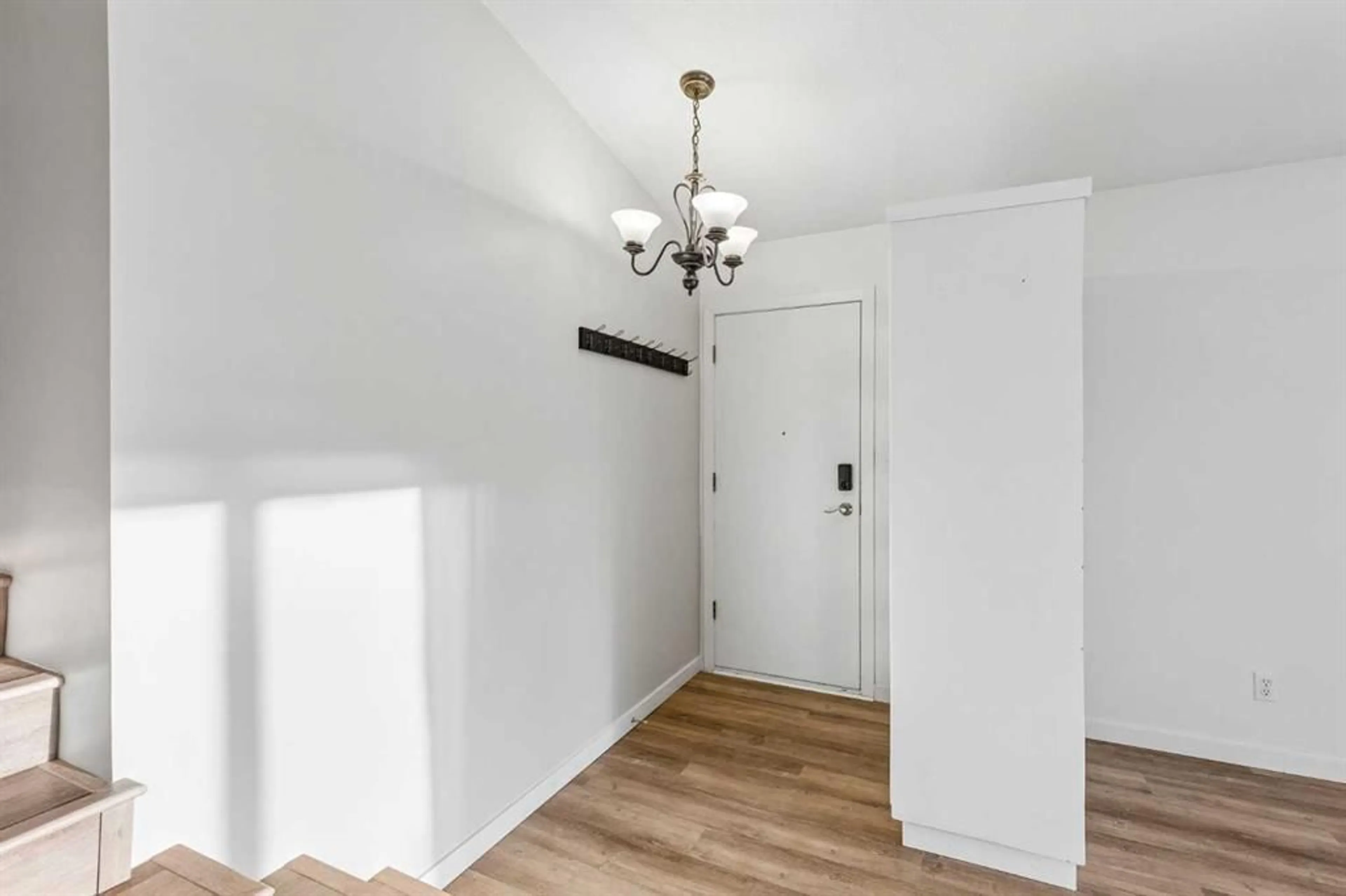 pillar/IMG-A2344316_3.jpg