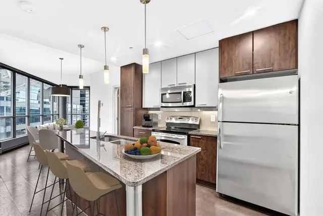220 12 Ave #1602, Calgary 3