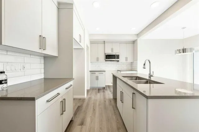 382 Heritage Blvd, Cochrane 3