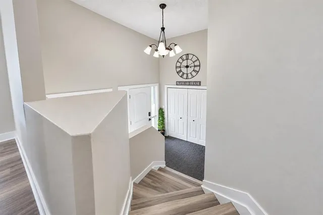 6130 52 Street Close, Ponoka 5