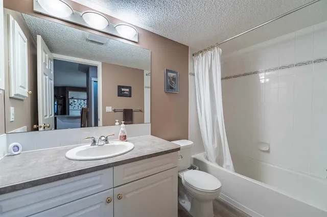 7451 Springbank Blvd #2108, Calgary 5