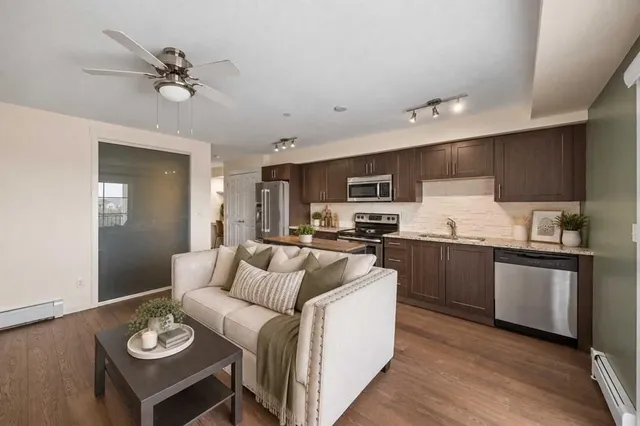 99 Copperstone Pk #1304, Calgary 3