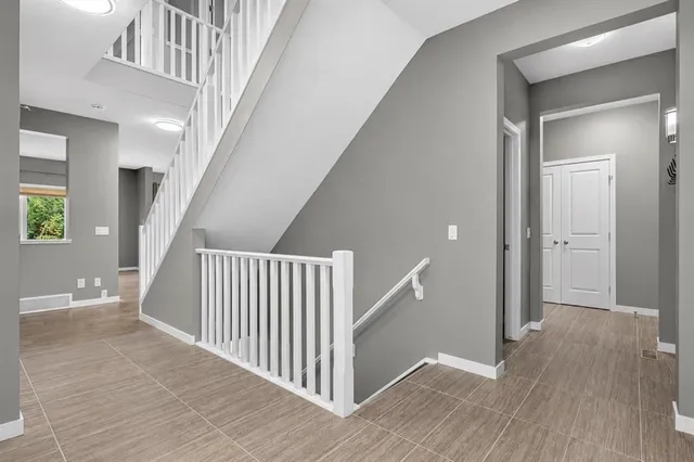 51 Sage Bank Crt, Calgary 3