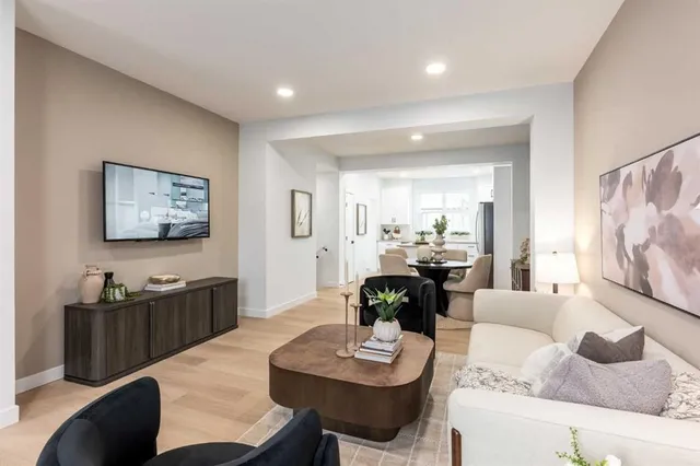 30 Rochester View #303, Calgary 2