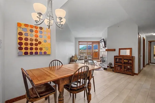 1002 8th Ave #314, Canmore 2