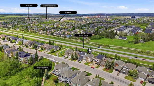 1433 Strathcona Dr, Calgary 5