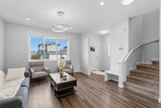 24 Chelsea Cape, Chestermere 4