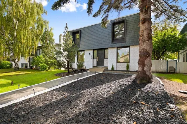 139 Silver Brook Rd, Calgary 2