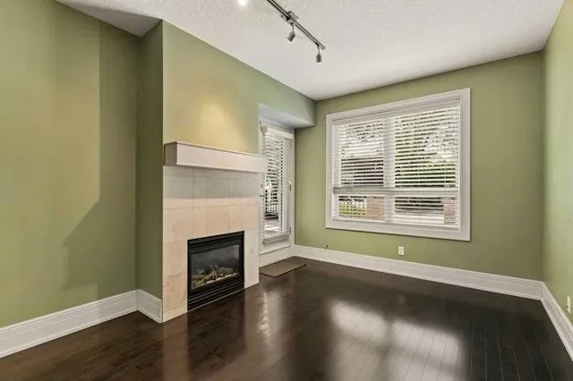 518 33 St #105, Calgary 5