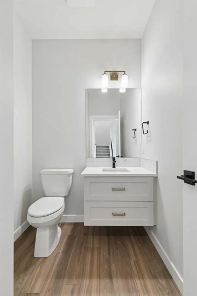 435 Bridgeport, Chestermere 5